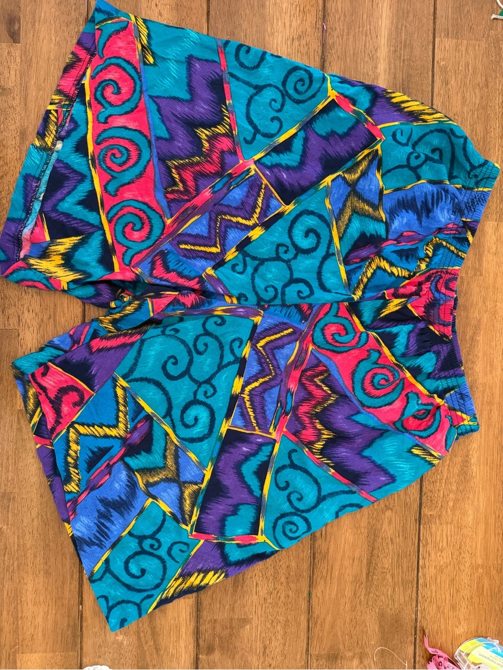 Vintage 90s A Personal Touch Abstract Geometric Shorts - Made in USA